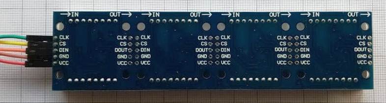 8x32-modul-von-unten
